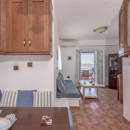 Akitos Maisonette Adamantas  Luaran gambar