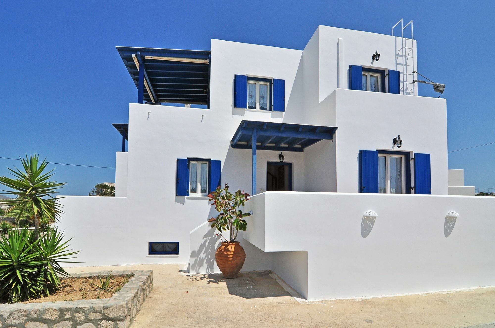 Akitos Maisonette Adamantas  Luaran gambar